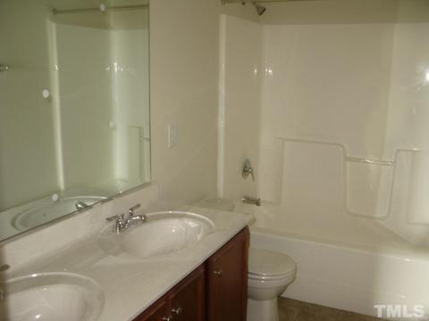 1735 Great Bend Dr, Durham, NC 27704 photo 11