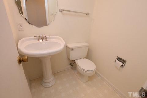 320 Compton Rd, Raleigh, NC 27609 photo 11