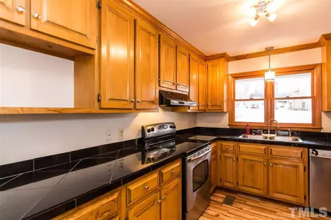 20 Thorne Ridge Dr, Durham, NC 27713 photo 9