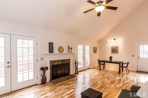 20 Thorne Ridge Dr, Durham, NC 27713 photo 6