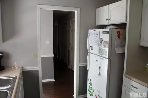 113 Bruce Dr, Dunn, NC 28334 photo 9