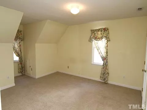 3205 Stanford Dr, Durham, NC 27707 photo 10