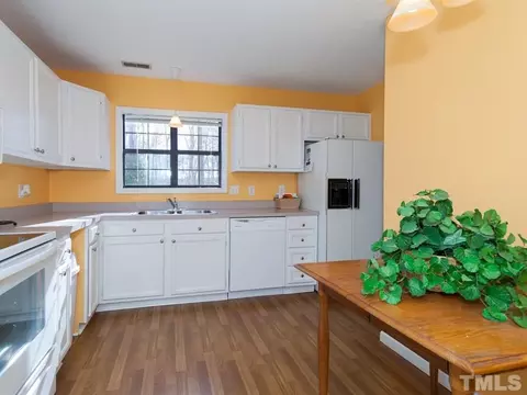 65 Willow Bridge Dr, Durham, NC 27707 photo 5