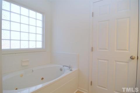 5 Iron Tree Ct, Durham, NC 27712 photo 15