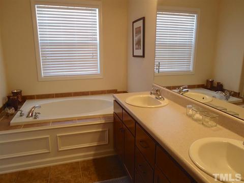 336 Bayleigh Ct, Garner, NC 27529 photo 20