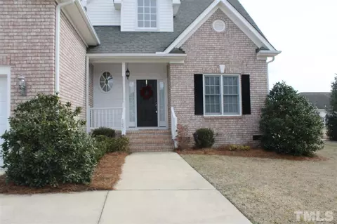 105 Regency Pl, Smithfield, NC 27577 photo 2