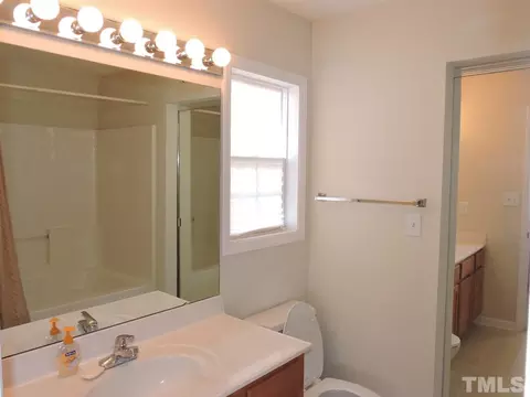 2124 Stadium Dr, Durham, NC 27705 photo 12