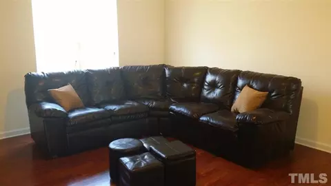 202 Spring St, Durham, NC 27703 photo 2