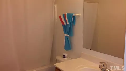 202 Spring St, Durham, NC 27703 photo 8