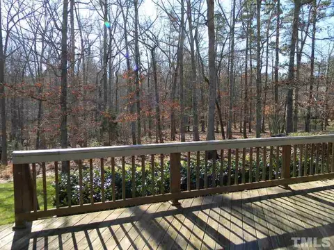 6925 Knotty Pine Dr, Chapel Hill, NC 27517 photo 18