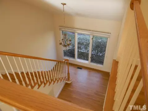 6925 Knotty Pine Dr, Chapel Hill, NC 27517 photo 9