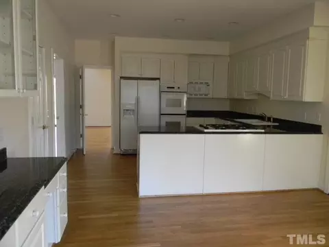 6925 Knotty Pine Dr, Chapel Hill, NC 27517 photo 4