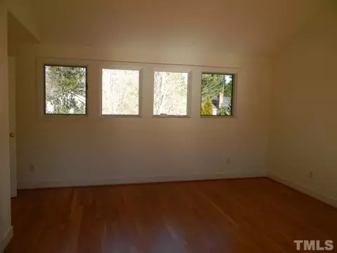 6925 Knotty Pine Dr, Chapel Hill, NC 27517 photo 15