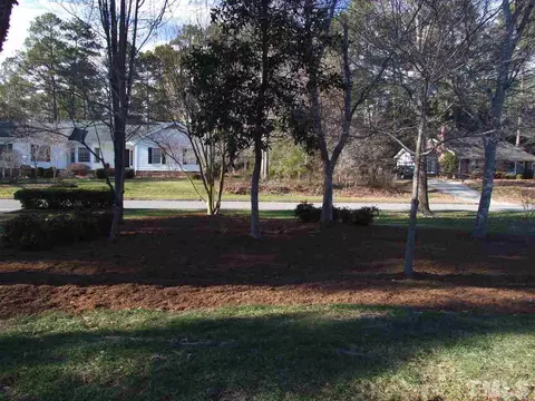 6925 Knotty Pine Dr, Chapel Hill, NC 27517 photo 23