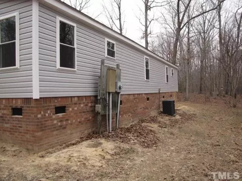 176 Maple Ln, Pelham, NC 27311 photo 3