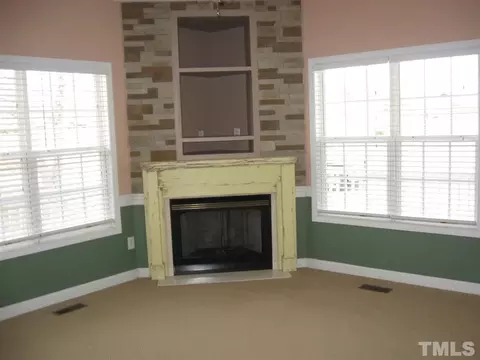 101 Sycamore Ct, Benson, NC 27504 photo 5