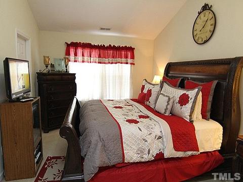 4611 Paces Ferry Rd, Durham, NC 27712 photo 8
