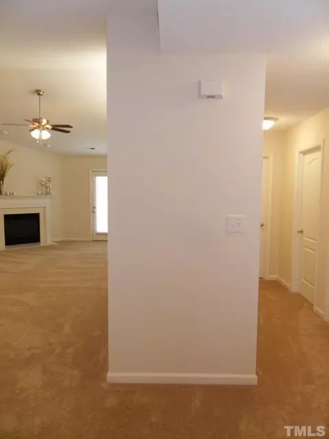 3027 Maple Ave #E2, Burlington, NC 27215 photo 8