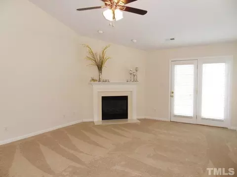 3027 Maple Ave #E2, Burlington, NC 27215 photo 11
