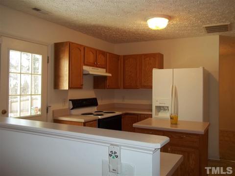 1712 Shiva Ct, Durham, NC 27703 photo 7