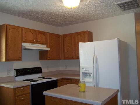 1712 Shiva Ct, Durham, NC 27703 photo 5