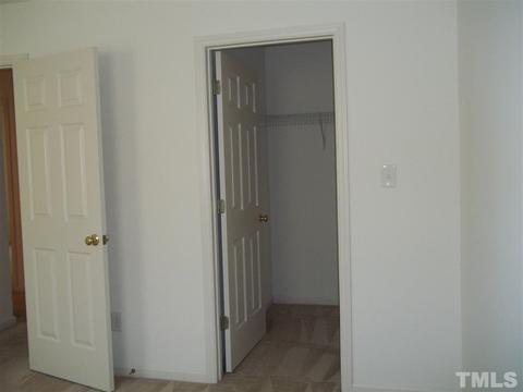 1712 Shiva Ct, Durham, NC 27703 photo 13