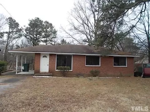 1128 Delano St, Durham, NC 27703 photo 1