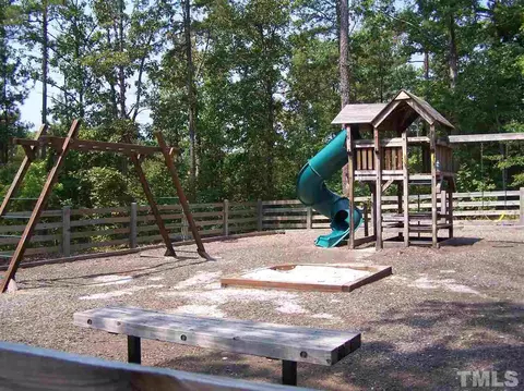 28 Covington Ln, Durham, NC 27712 photo 13