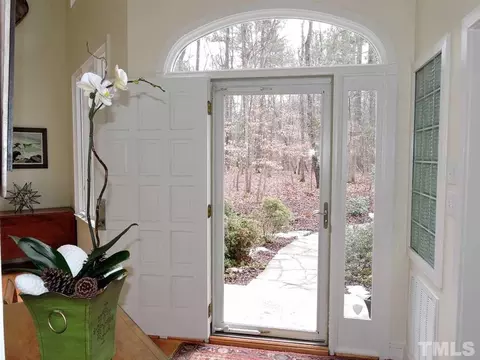 5207 Pine Cone Ln, Durham, NC 27705 photo 2