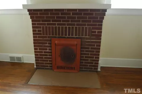 604 N Hyde Park Ave, Durham, NC 27703 photo 6
