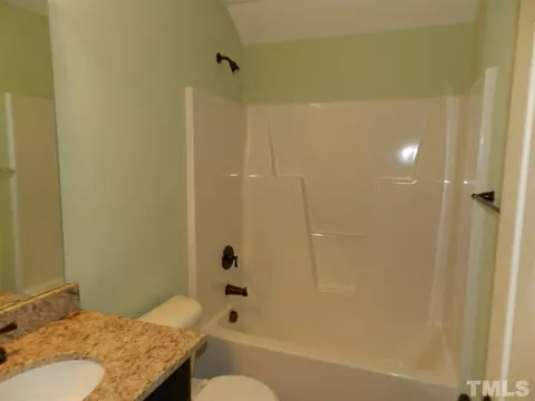 78 Hazelnut Ln, Smithfield, NC 27577 photo 9