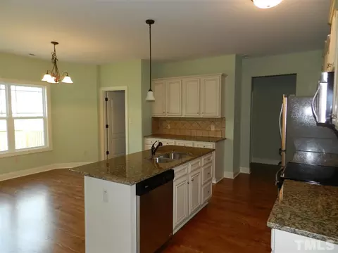 78 Hazelnut Ln, Smithfield, NC 27577 photo 5