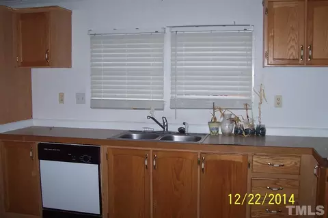 1112 Freedom Rd, Smithfield, NC 27577 photo 6