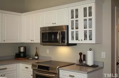 207 Longbridge Dr, Cary, NC 27518 photo 3
