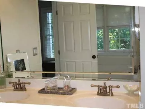 207 Longbridge Dr, Cary, NC 27518 photo 10