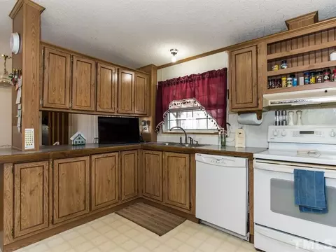 301 Pine St, Moncure, NC 27559 photo 6