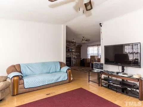 301 Pine St, Moncure, NC 27559 photo 4