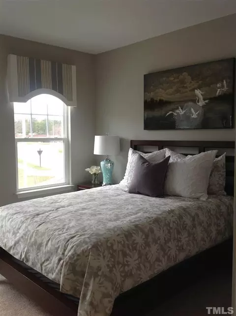 2055 October Dr, Durham, NC 27703 photo 9