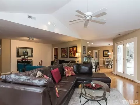 4516 Pitt St, Raleigh, NC 27609 photo 7
