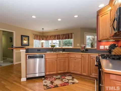 4516 Pitt St, Raleigh, NC 27609 photo 10