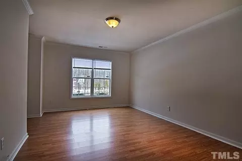 1229 Marne Ave, Durham, NC 27704 photo 3