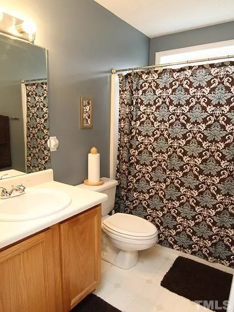 4322 Armitage Dr SE, Durham, NC 27703 photo 11
