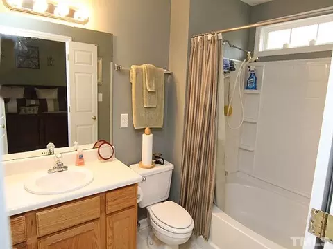 4322 Armitage Dr SE, Durham, NC 27703 photo 8