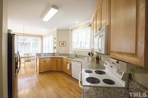 311 Wendover Ct, Durham, NC 27713 photo 11