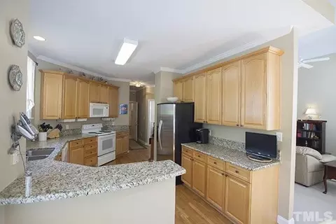 311 Wendover Ct, Durham, NC 27713 photo 10
