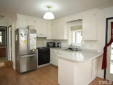6226 Whitt Rd, Durham, NC 27712 photo 6
