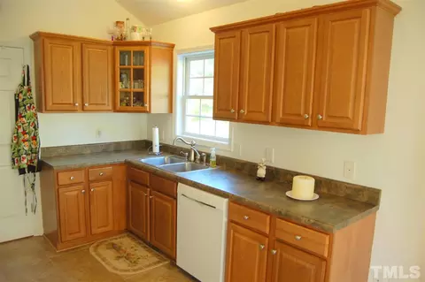104 Carriage Hill Dr, Stem, NC 27581 photo 7