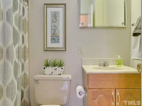 3010 Elgin St, Durham, NC 27704 photo 23