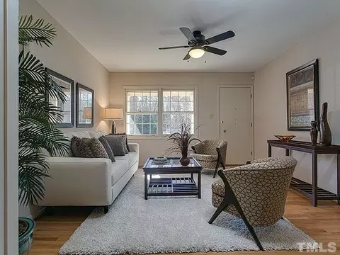 3010 Elgin St, Durham, NC 27704 photo 6