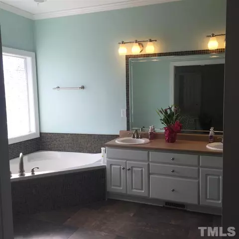 100 Black Angus Dr, Garner, NC 27529 photo 9